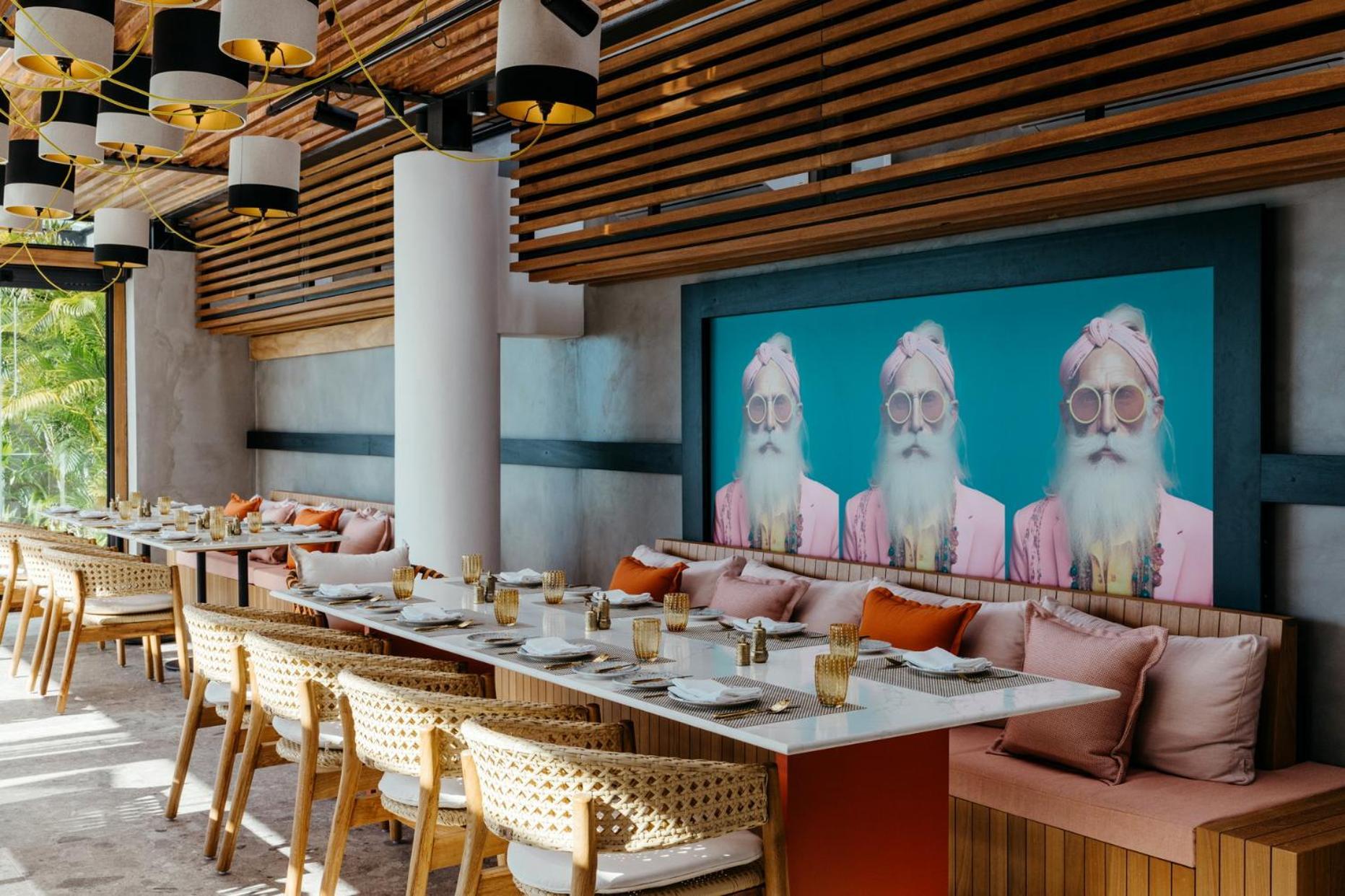 Lux* Grand Baie Resort & Residences Esterno foto The interior of the restaurant